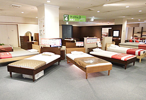 カリモク家具　新横浜ショールーム4F　ベッドフロア